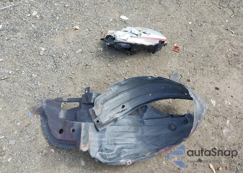 2010 Toyota Corolla Le z USA, uszkodzony, nr VIN 2T1BU4EE6AC240900